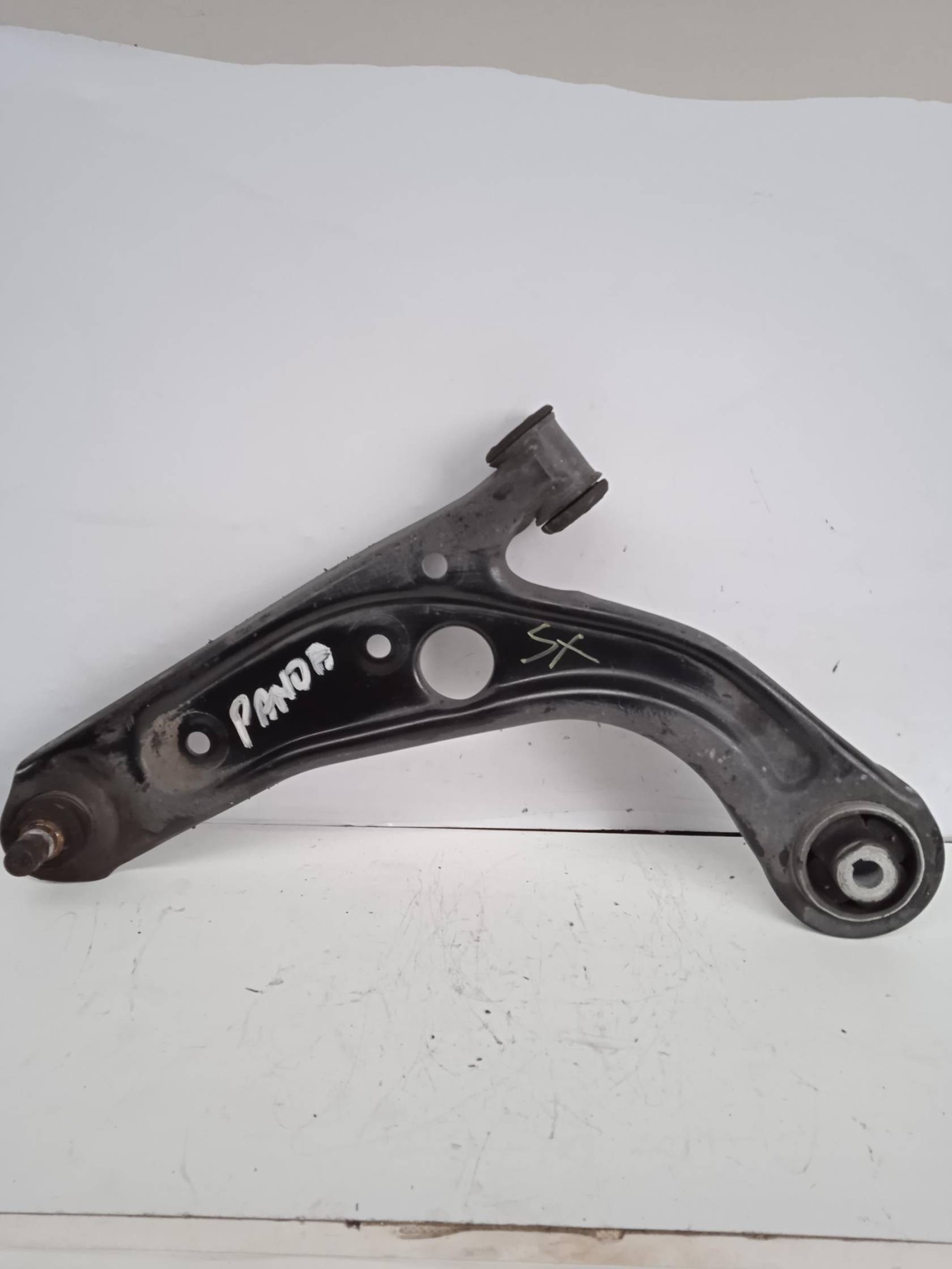 Braccio oscillante sosp. ant. sx.